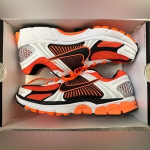 Nike Air Zoom Vomero 5